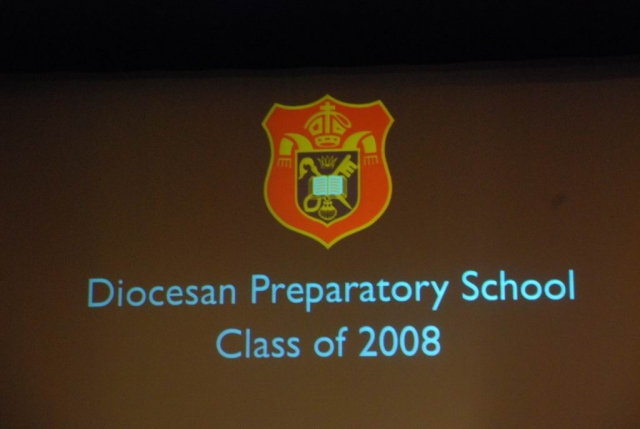 dps_grad_08_20110308_1976261660