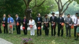 dr_sun_statue_unveiling_20120521_1931893973